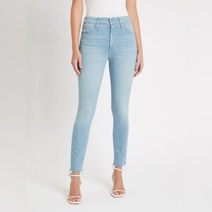 Mother Denim Looker Ankle Fray Jean in Hold My Hand